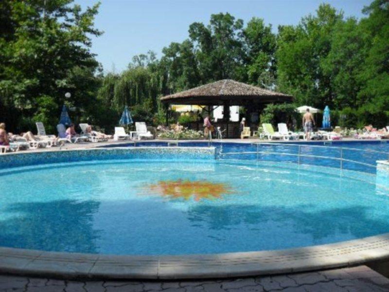 Regina Hotel Slăntjev Brjag Exteriör bild