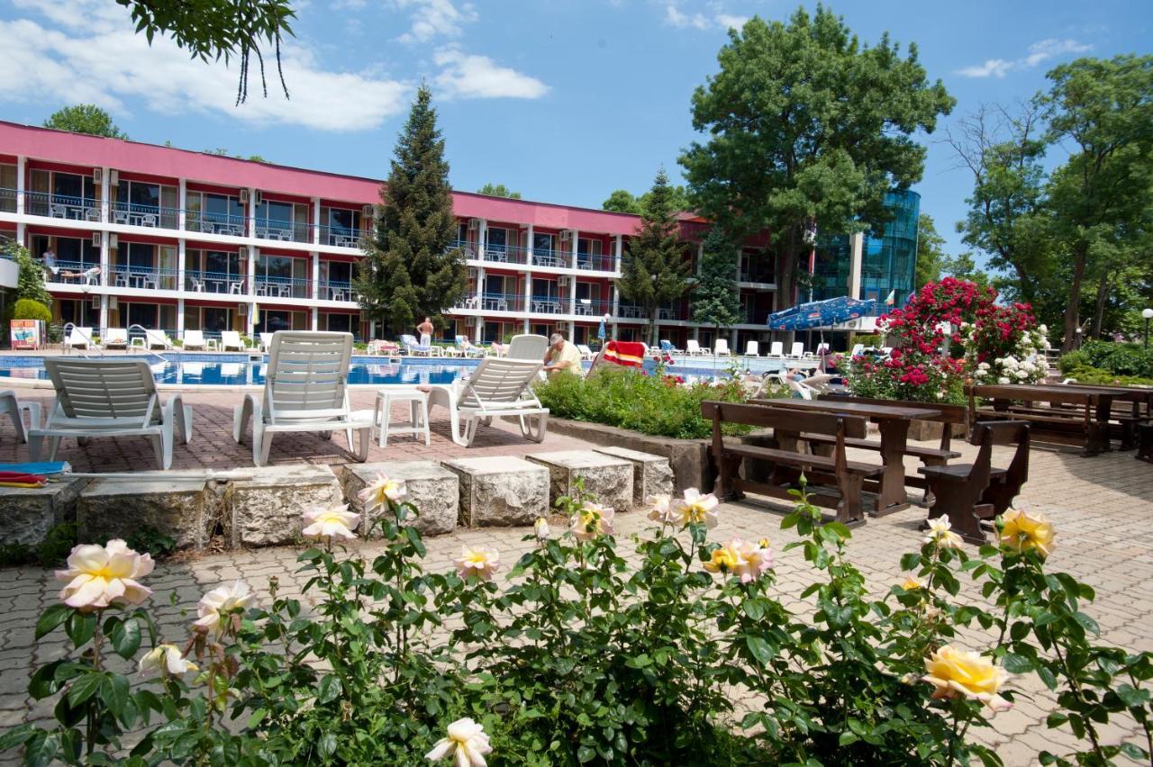 Regina Hotel Slăntjev Brjag Exteriör bild